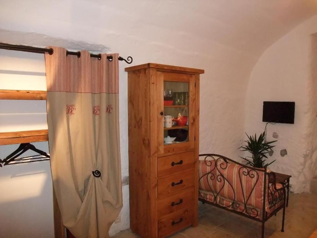 Le Domaine Du Grand Cellier Gites Appartement En Savoie Tournon-sur-Rhône Quarto foto